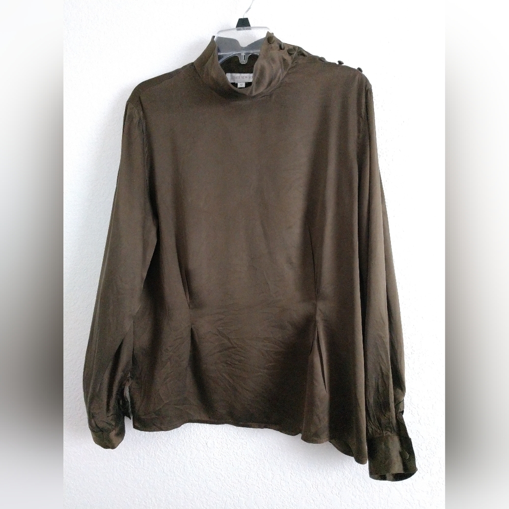 Jones New York Women's Blouse High Neck Forest Green Size 12 Chest 38"